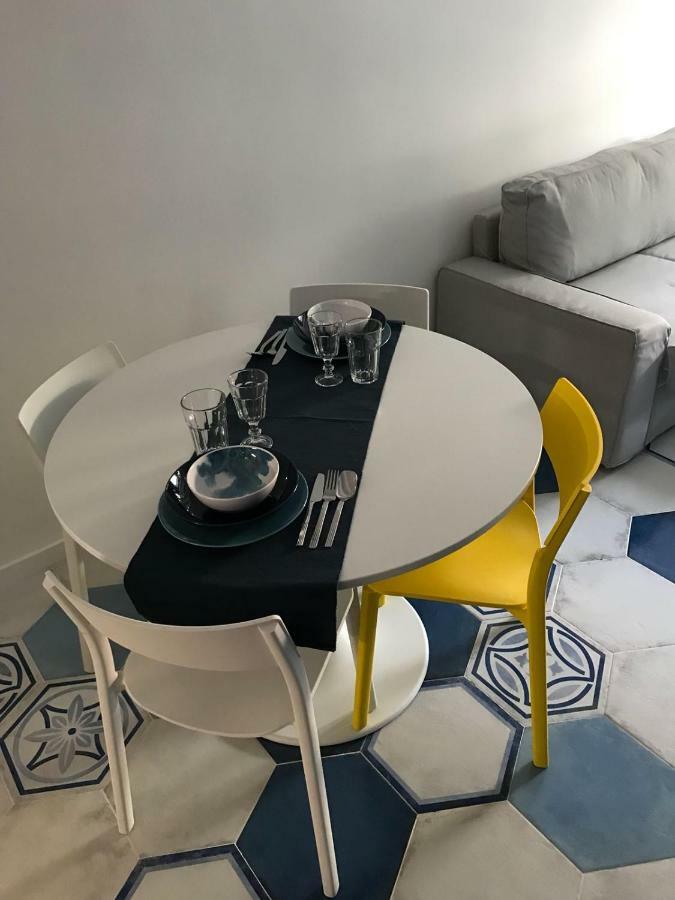 Be Blu Apartment Napoli Esterno foto